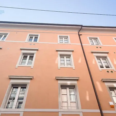 Corridoni 2b Tirabora Short Rent Apartamento Trieste